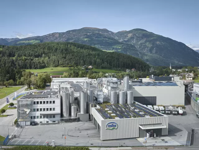 stabilimento Mila Brunico mila-genossenschaft-5.jpg